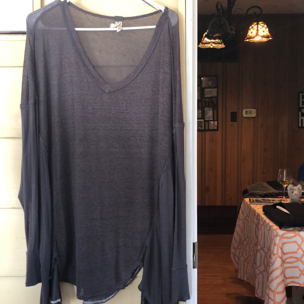 Free people loose knit Grey top